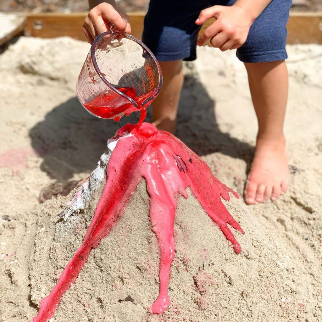 Summer Experiment for Kids – Sand Volcano